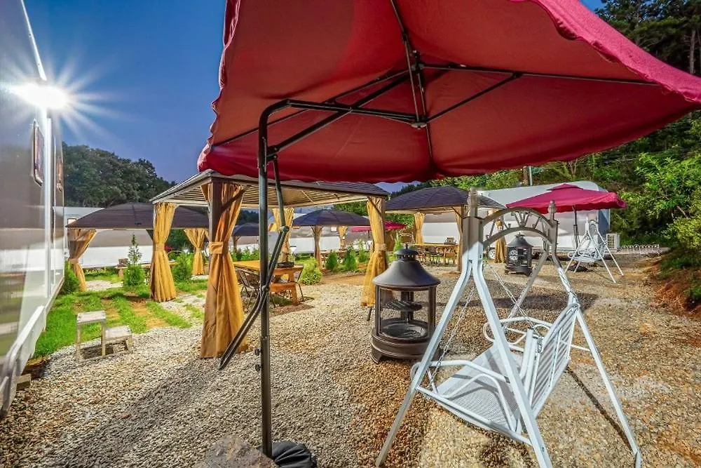 Daebudo Yeonghungdo Sanchon Caravan Incheon 0*,  Korsel